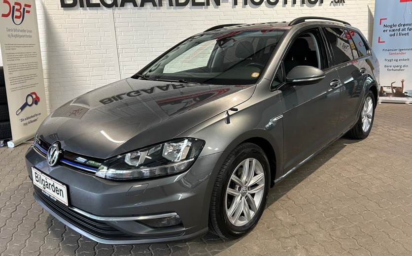 VW Golf VII 1,5 TSi 130 Comfortline Variant DSG