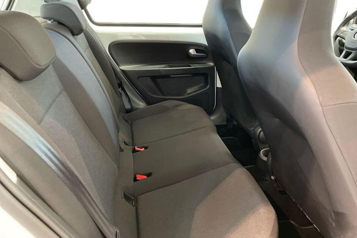 Hvid VW UP! fra 2023