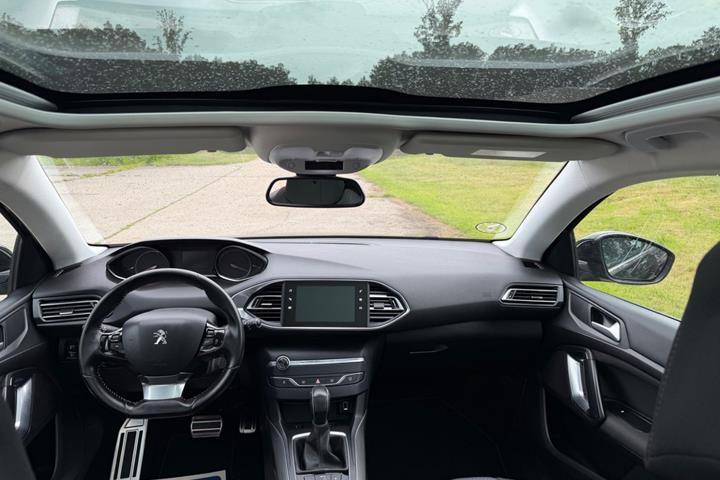 undefined Peugeot 308 fra 2018