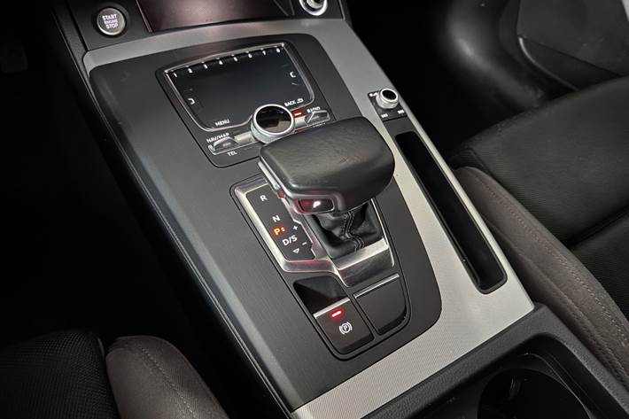 Sort Audi Q5 fra 2018
