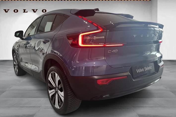 Blå Volvo C40 fra 2022