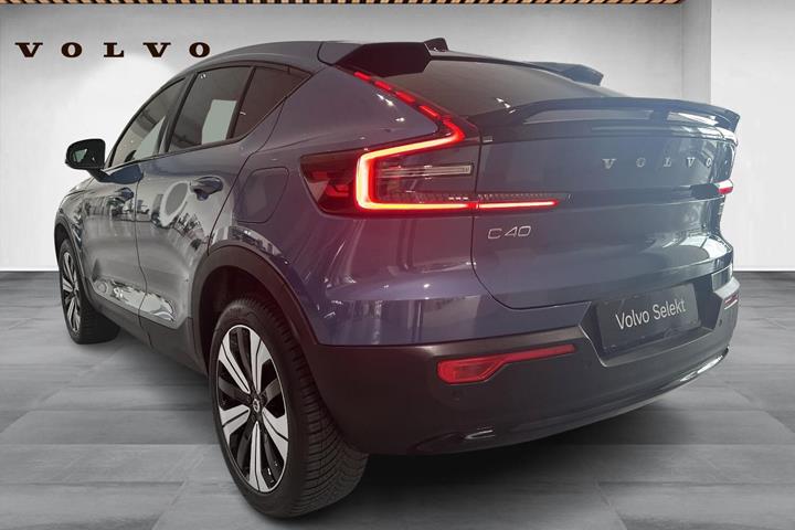 Blå Volvo C40 fra 2022