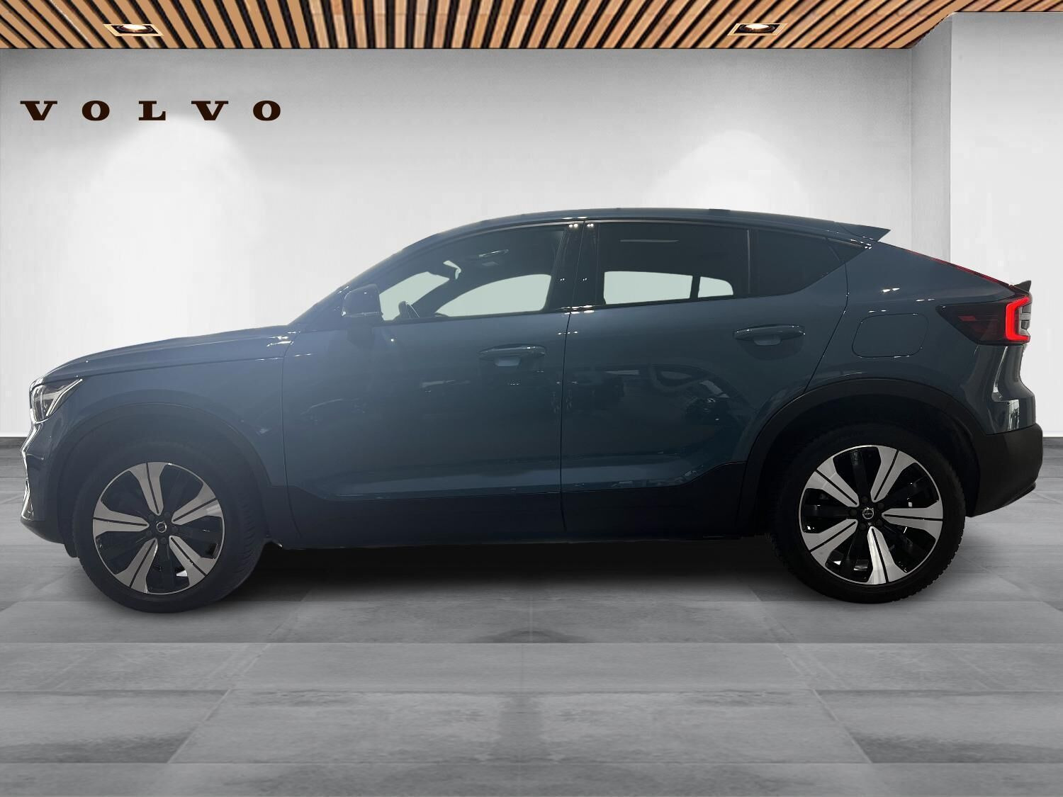Blå Volvo C40 fra 2022