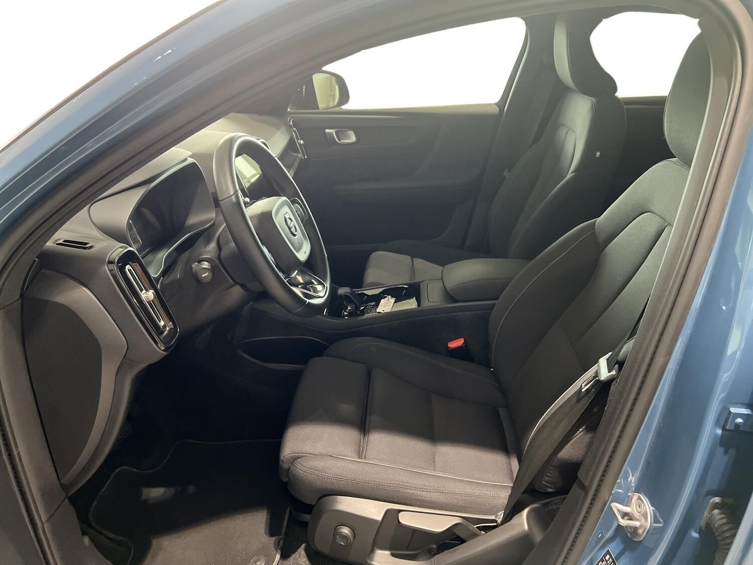 Blå Volvo C40 fra 2022