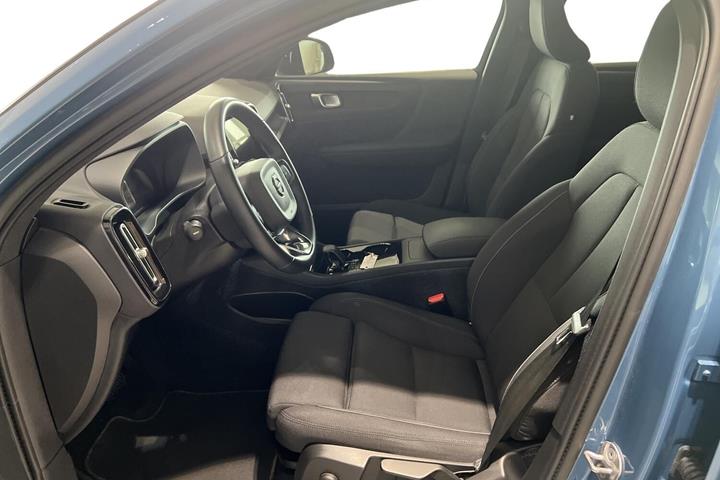Blå Volvo C40 fra 2022
