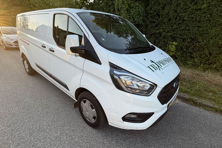 Hvid Ford Transit Custom Van fra 2020