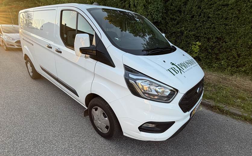 Ford Transit Custom Van 2,0 TDCi - FWD (130 HK) Kassevogn FWD M6