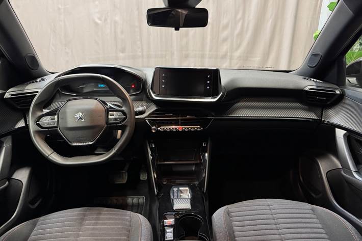 Sort Peugeot e-2008 fra 2023