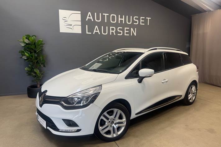 Hvid Renault Clio IV fra 2018
