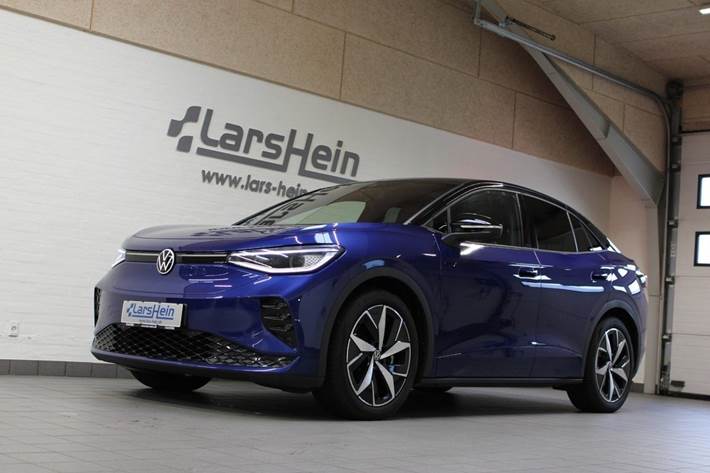 Blå VW ID.5 fra 2025 set udefra