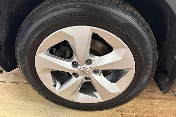 Hvid Nissan Qashqai fra 2019