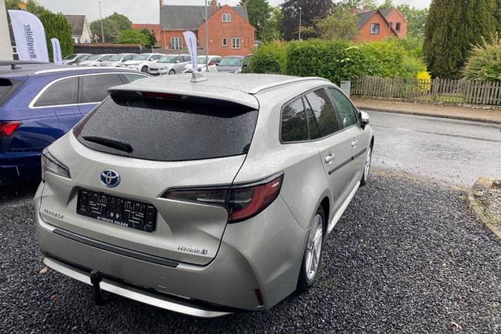 undefined Toyota Corolla fra 2019