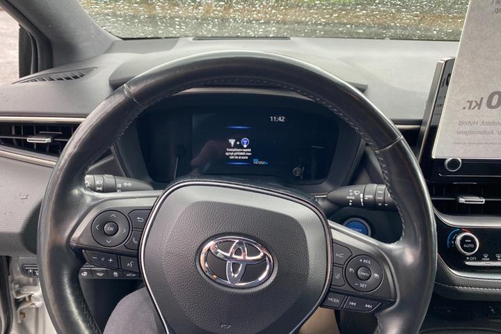 undefined Toyota Corolla fra 2019