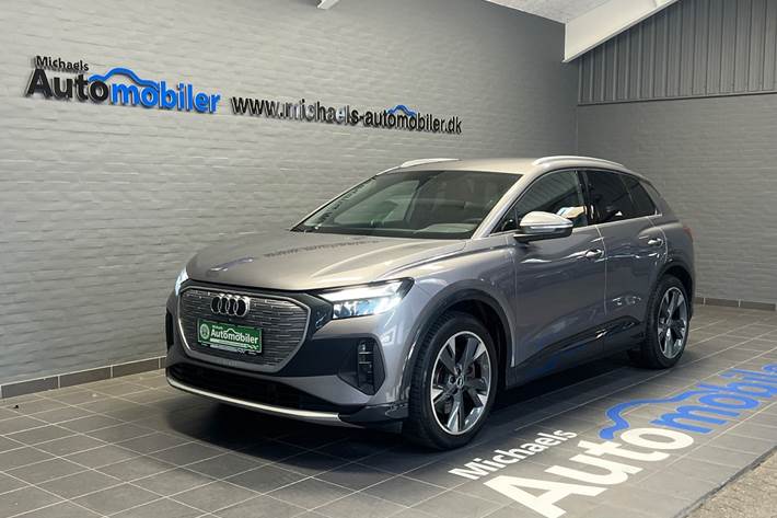 Grå Audi Q4 e-tron fra 2022