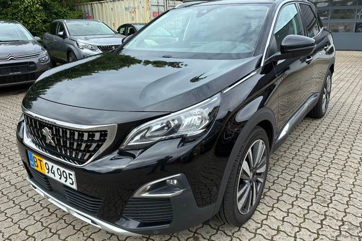 Sort Peugeot 3008 fra 2018