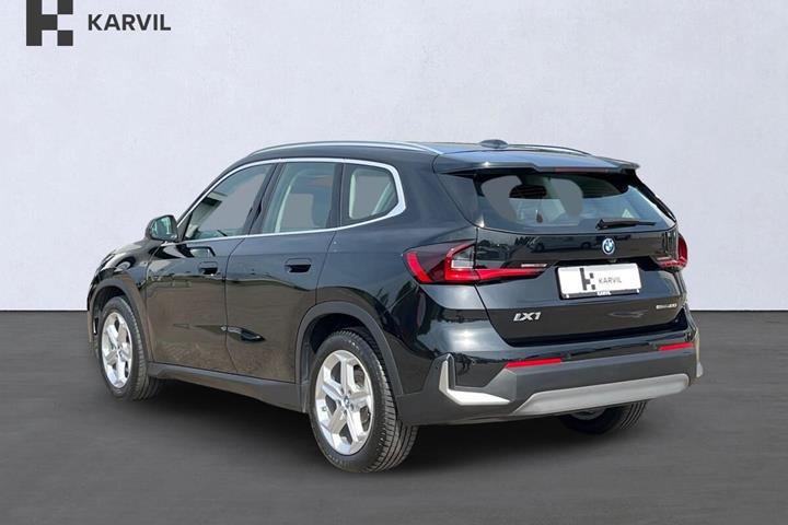Sort BMW iX1 fra 2024