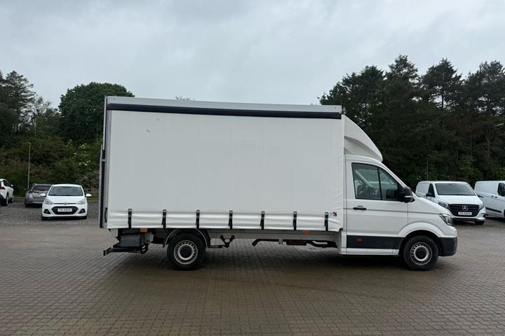 Hvid VW Crafter fra 2022