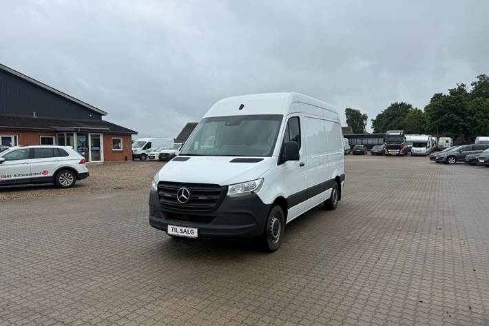 Hvid Mercedes Sprinter fra 2019