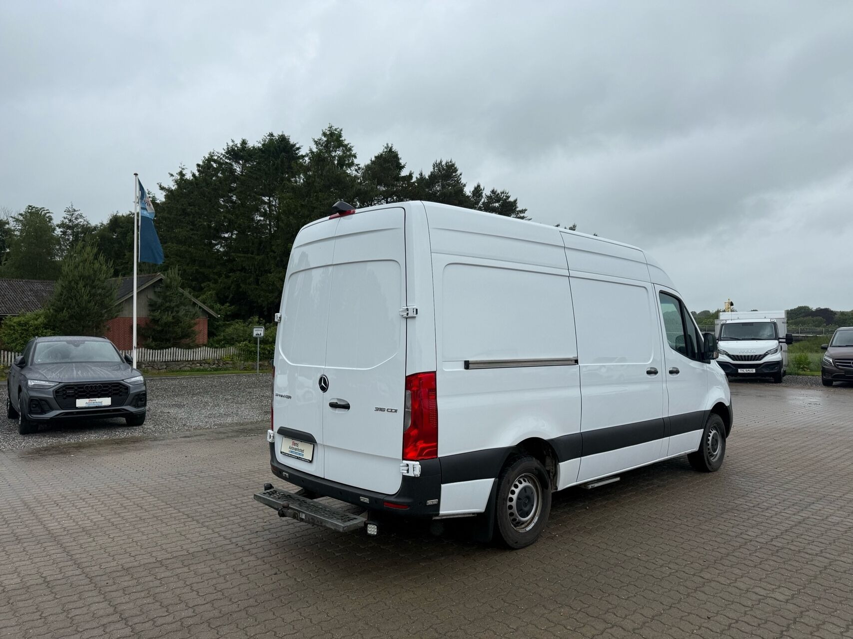 Hvid Mercedes Sprinter fra 2019