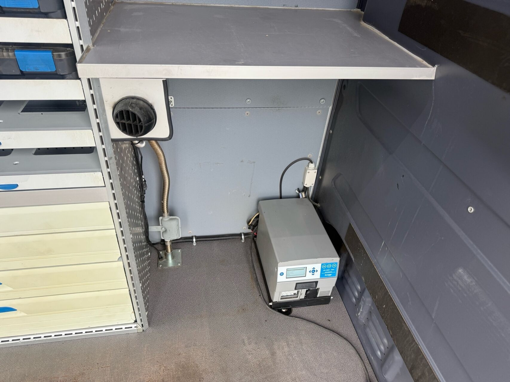Hvid Mercedes Sprinter fra 2019
