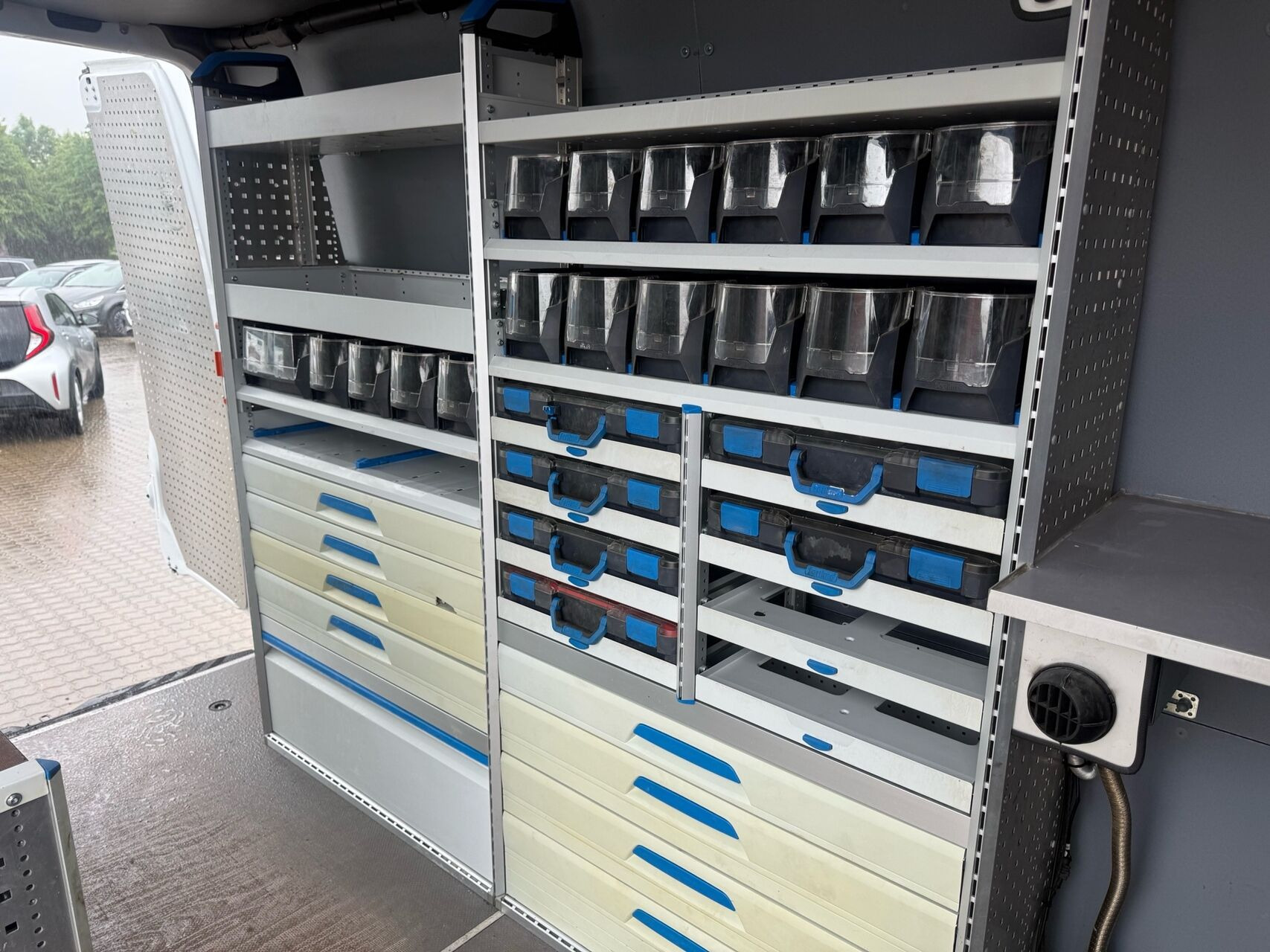 Hvid Mercedes Sprinter fra 2019