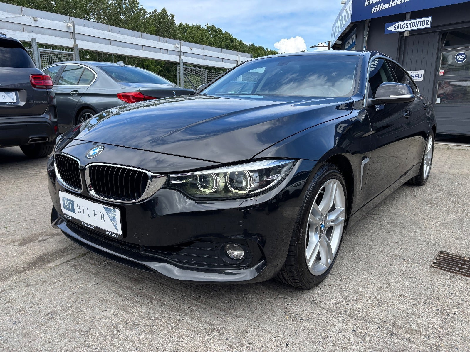 Hvid BMW 420i fra 2018