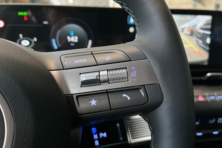 Sølv Hyundai Kona fra 2026