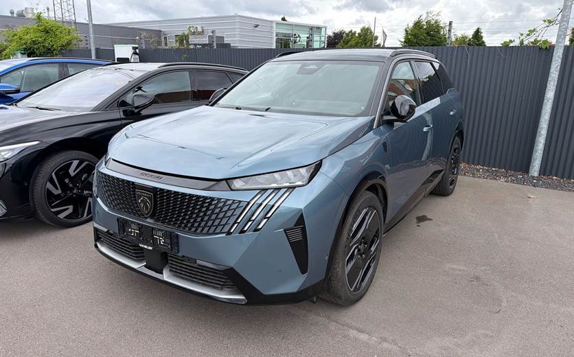 Peugeot e-5008 EL GT 210HK 5d Aut.