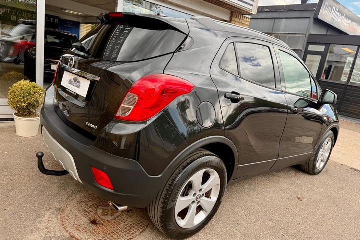 Sort Opel Mokka fra 2016