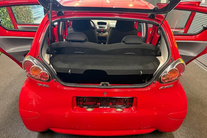 undefined Toyota Aygo fra 2010