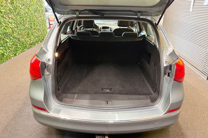undefined Opel Astra fra 2013