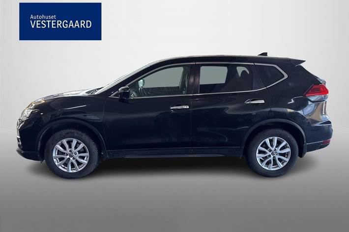 Sort Nissan X-Trail fra 2019