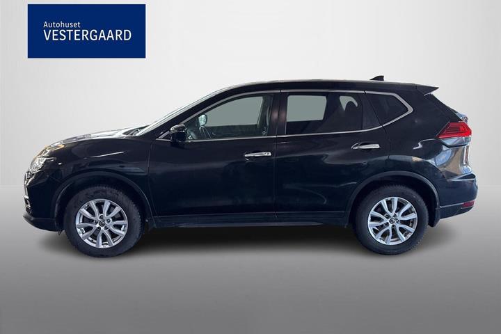Sort Nissan X-Trail fra 2019