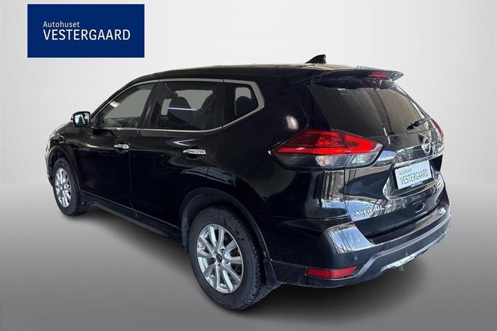 Sort Nissan X-Trail fra 2019