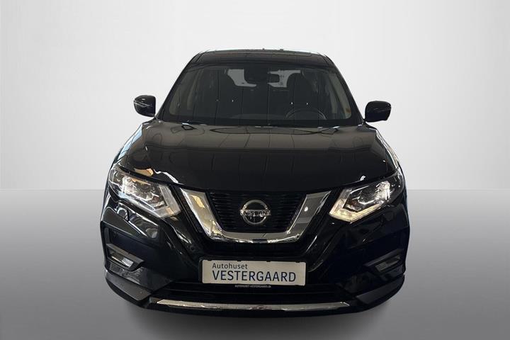 Sort Nissan X-Trail fra 2019