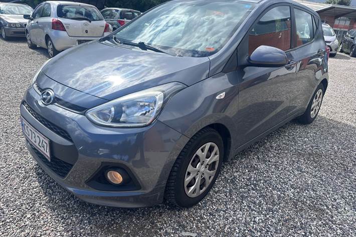 undefined Hyundai i10 fra 2014 set udefra
