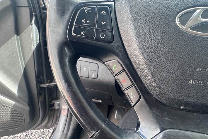 undefined Hyundai i10 fra 2014