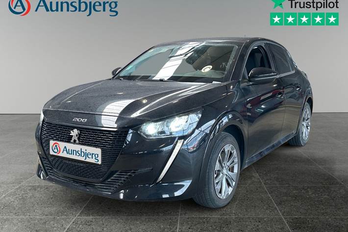 Sort Peugeot e-208 fra 2023