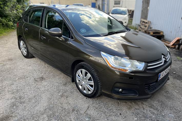 Brun Citroën C4 fra 2013