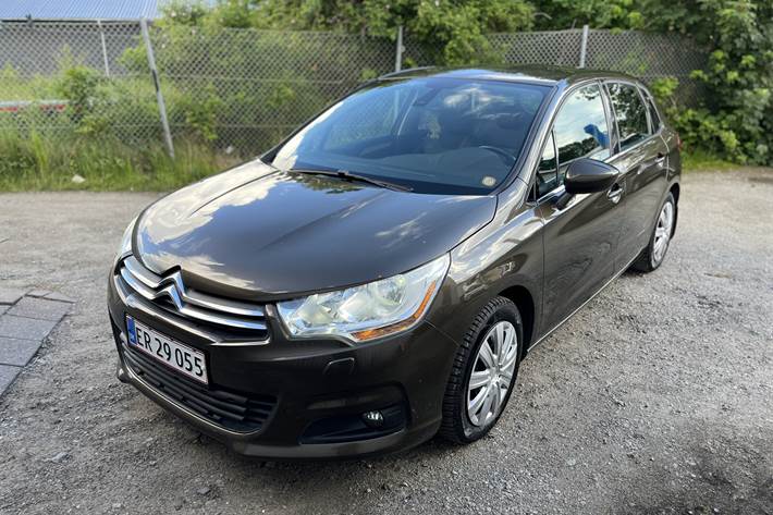Brun Citroën C4 fra 2013