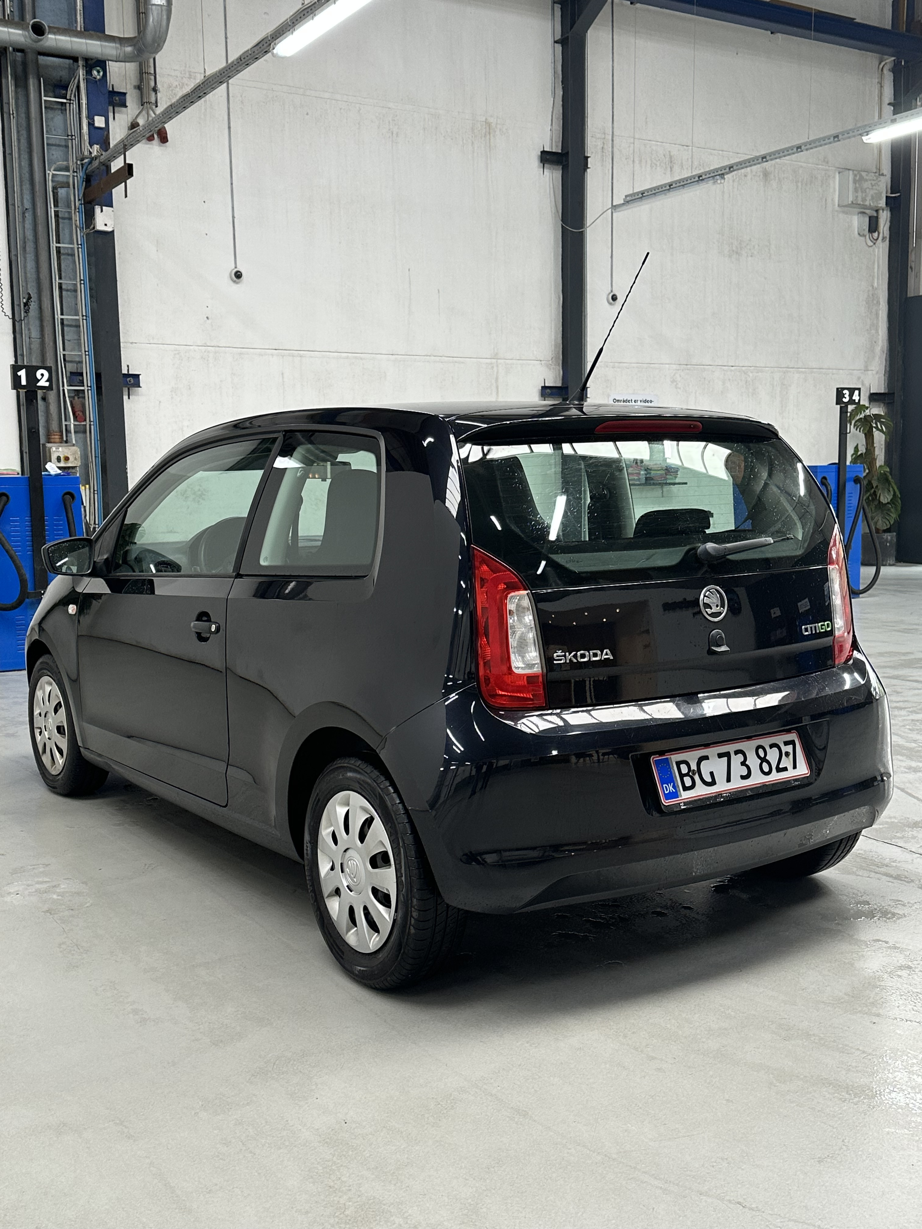 Sort Skoda Citigo fra 2013