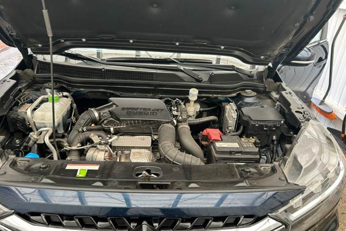Grå Suzuki S-Cross fra 2022