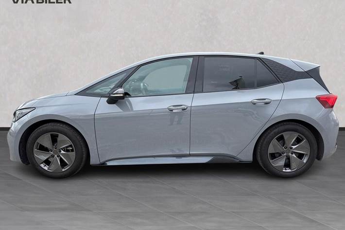Grå Cupra Born fra 2024