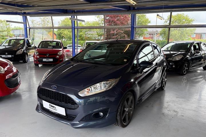 undefined Ford Fiesta fra 2014