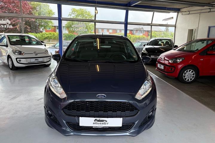 undefined Ford Fiesta fra 2014
