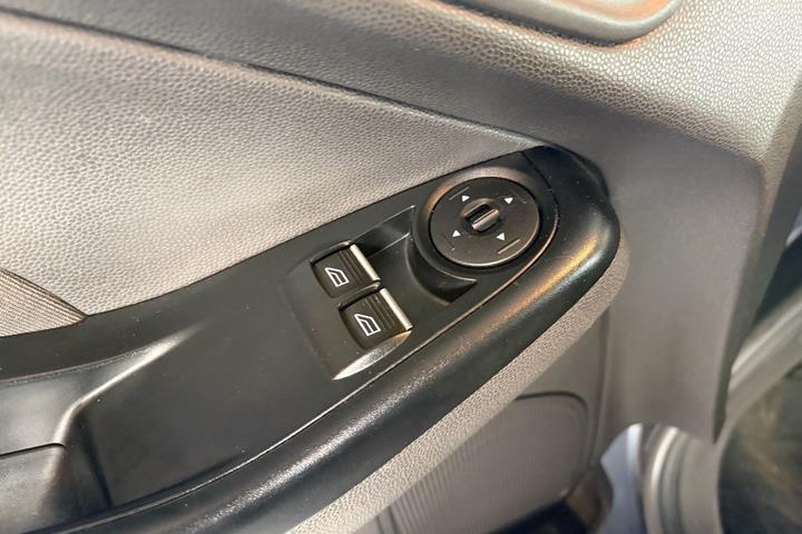 undefined Ford Fiesta fra 2014