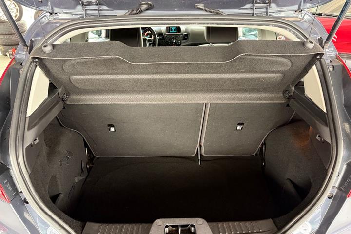 undefined Ford Fiesta fra 2014