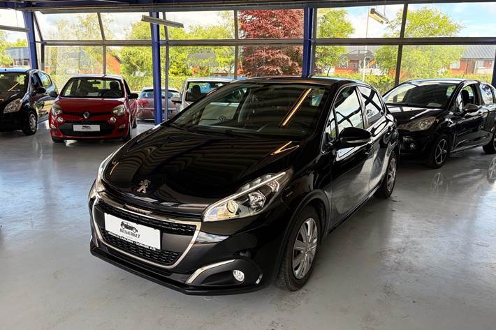 undefined Peugeot 208 fra 2020
