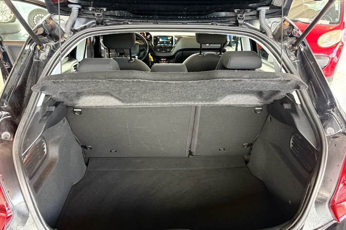 undefined Peugeot 208 fra 2020