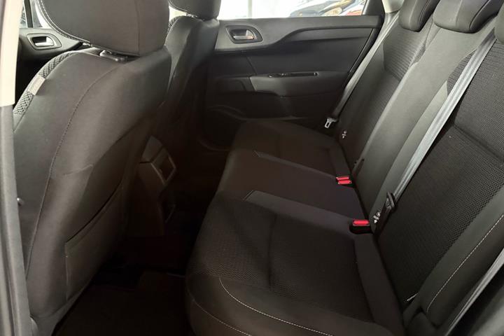 undefined Citroën C4 fra 2015